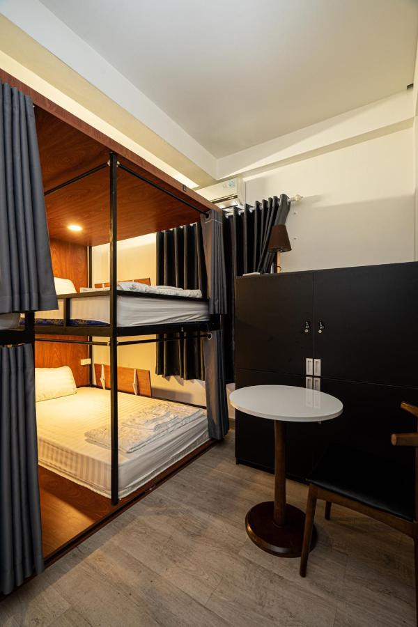 Futuristic Guest house Ho Chi Minh City